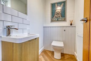 WC- click for photo gallery